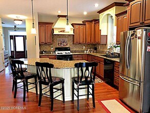 96 Atlantic Ave in Long Branch, NJ - Building Photo - Building Photo