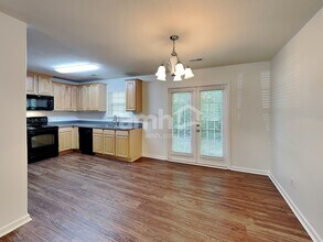 10815 Pointer Ridge Dr in Charlotte, NC - Building Photo - Building Photo