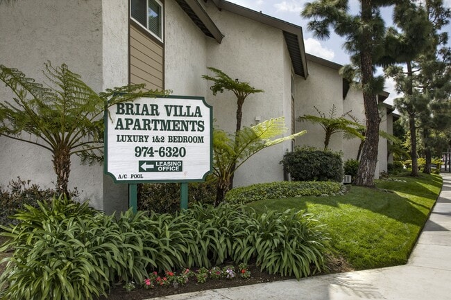 Briar Villa Apartments