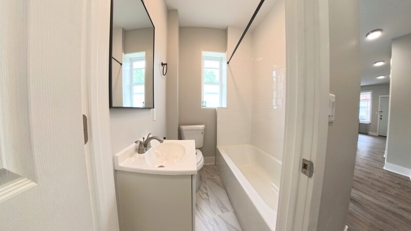 715 N 8th St in Newark, NJ - Building Photo