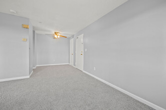 Maple Heights in New Britain, CT - Building Photo - Building Photo