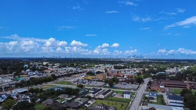 8134 Niles St in Houston, TX - Building Photo - Building Photo