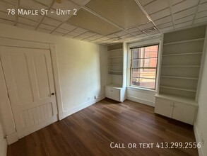 78 Maple St in Springfield, MA - Building Photo - Building Photo