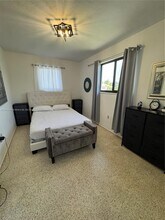 2723 SW 31st Ct in Miami, FL - Building Photo - Building Photo