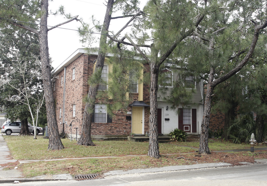 1226-1228 Carrollton Ave in Metairie, LA - Foto de edificio