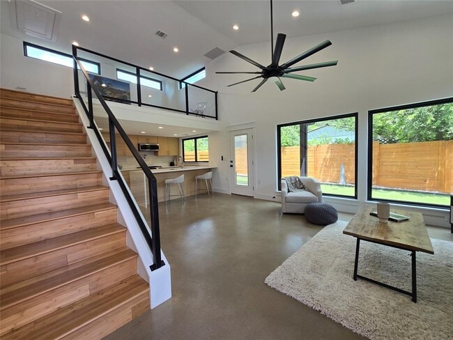 property at 1112 W N Loop Blvd