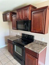 1007 Raspberry St in Elkins, AR - Building Photo - Building Photo