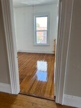 33 Russell St in Worcester, MA - Building Photo - Building Photo