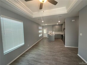 12706 N 33rd Ln-Unit -3 in McAllen, TX - Building Photo - Building Photo