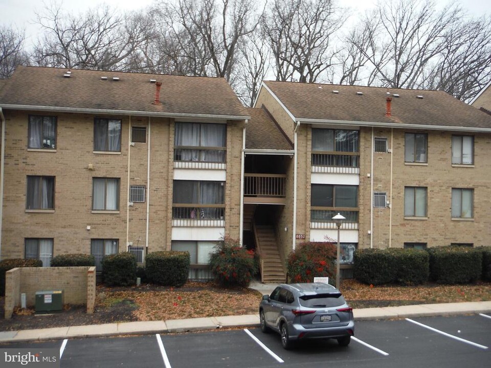 8852 Spiral Cut-Unit -A G 15 in Columbia, MD - Building Photo