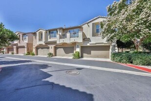 1423 Caminito Garibay in Chula Vista, CA - Building Photo