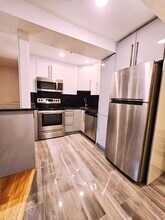 1803 Beacon St, Unit 1 in Brookline, MA - Building Photo - Building Photo