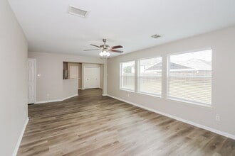 6207 Winter Oak St in Pearland, TX - Foto de edificio - Building Photo