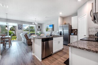 1645 Lindley St in Mangonia Park, FL - Building Photo - Building Photo