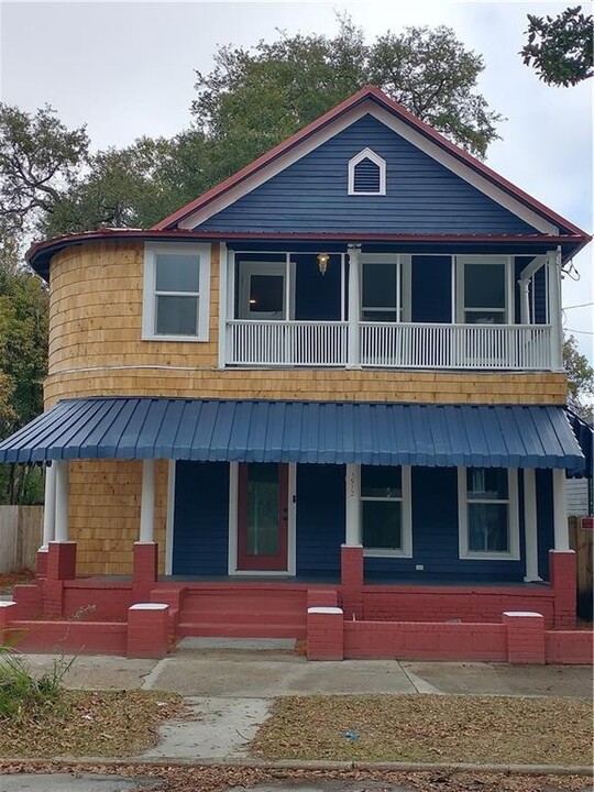 1512 Albany St in Brunswick, GA - Building Photo