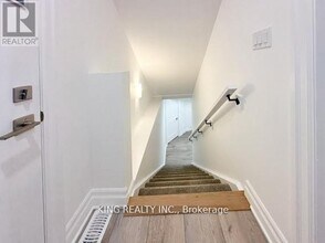 7406 Majestic Trl in Niagara Falls, ON - Building Photo - Building Photo