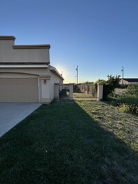 373 Lenora Ave in Del Rio, TX - Building Photo - Building Photo