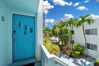 3015 Seville St, Unit 5 in Fort Lauderdale, FL - Building Photo - Building Photo