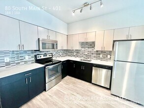 80 South Main St in Seattle, WA - Building Photo - Building Photo