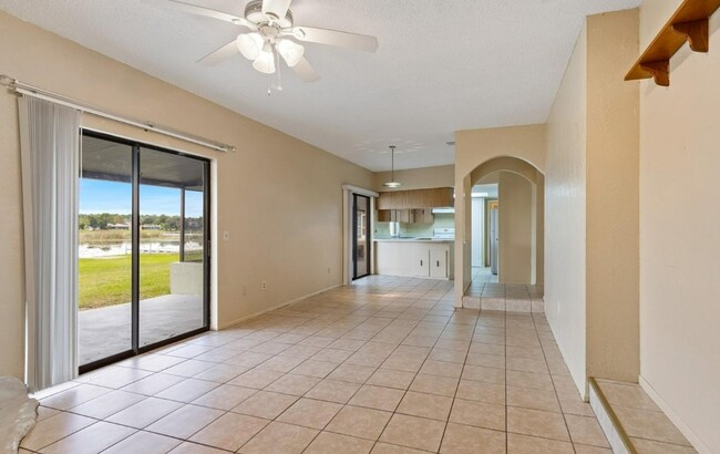 5560 Baffin Cir in Spring Hill, FL - Building Photo - Building Photo