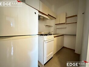 160 Strathmore Rd, Unit 9 in Boston, MA - Building Photo - Building Photo