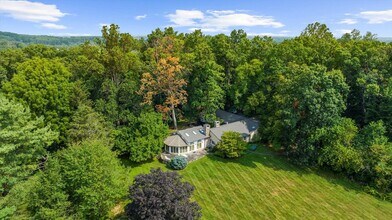 451 Merlin Rd in Phoenixville, PA - Building Photo - Building Photo