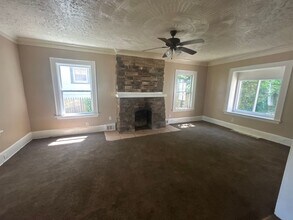 86 Middlebury Ave in Akron, OH - Building Photo - Building Photo