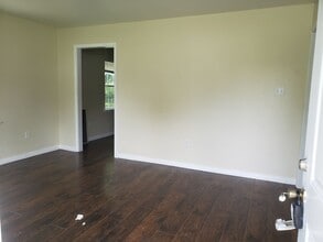 14 Rhodes Ave in North Little Rock, AR - Building Photo - Building Photo