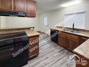 4127 Arthur Ln in Beaumont, TX - Building Photo - Building Photo