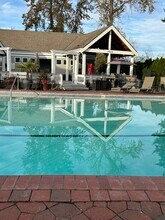 17106 NE 45th St, Unit #10 in Redmond, WA - Building Photo - Building Photo