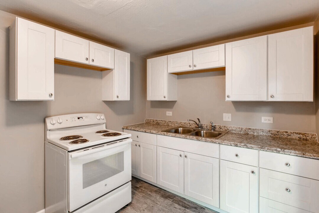 2517 Kingston St, Unit #2 in Aurora, CO - Building Photo