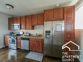 5075 N Wolcott Ave in Chicago, IL - Building Photo