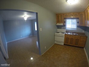 8944 Robert Dr in El Paso, TX - Building Photo - Building Photo