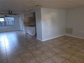 3431 Overland Dr in Holiday, FL - Building Photo - Building Photo