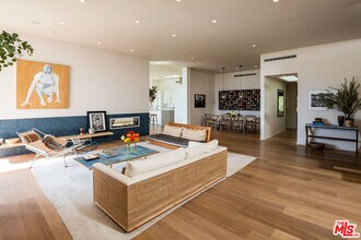 1355 Devlin Dr in Los Angeles, CA - Building Photo - Building Photo