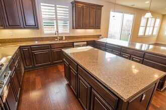 2744 Valley Oak Pl in San Jose, CA - Building Photo - Building Photo