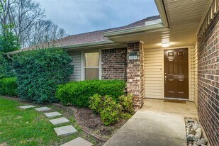 3019 Panhandle Dr in Grapevine, TX - Building Photo