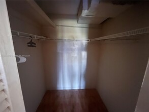 65 NE 202nd Terrace in Miami Gardens, FL - Building Photo - Building Photo