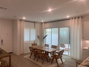 27113 W Scrub Oak Ct in Valencia, CA - Building Photo - Building Photo