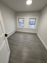 162 Renner Ave, Unit 3 in Newark, NJ - Building Photo - Building Photo