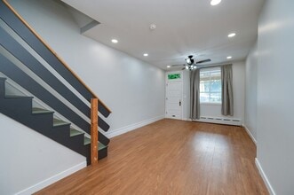 542 S 16th St in Reading, PA - Building Photo - Building Photo