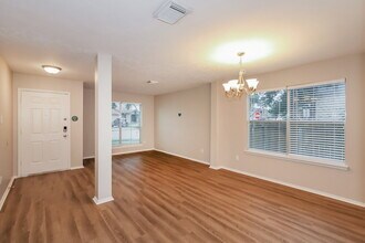 8903 Westplace Dr in Houston, TX - Building Photo - Building Photo