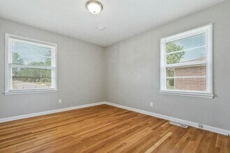 4301 Richardson Dr NW in Huntsville, AL - Building Photo - Building Photo