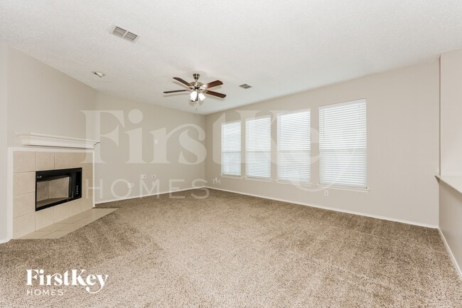 7425 Snow Ridge Dr in Fort Worth, TX - Building Photo - Building Photo