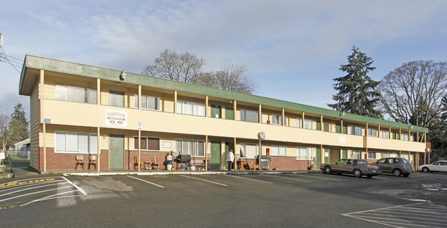 Union Crest Apartments in Lakewood, WA - Building Photo - Building Photo