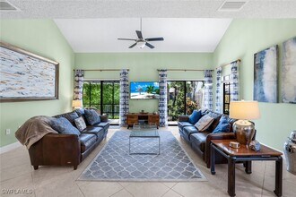 823 Meadowland Dr in Naples, FL - Building Photo - Building Photo