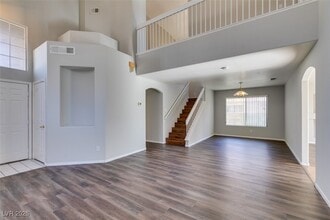 7809 Calico Flower Ave in Las Vegas, NV - Building Photo - Building Photo