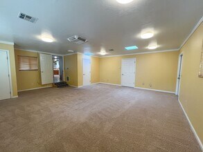 10875 E Pear Tree Dr in Cornville, AZ - Foto de edificio - Building Photo