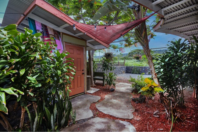 property at 75-5944-5944 Kakalina St