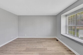 3401 Shakertown Rd in Nashville, TN - Building Photo - Building Photo